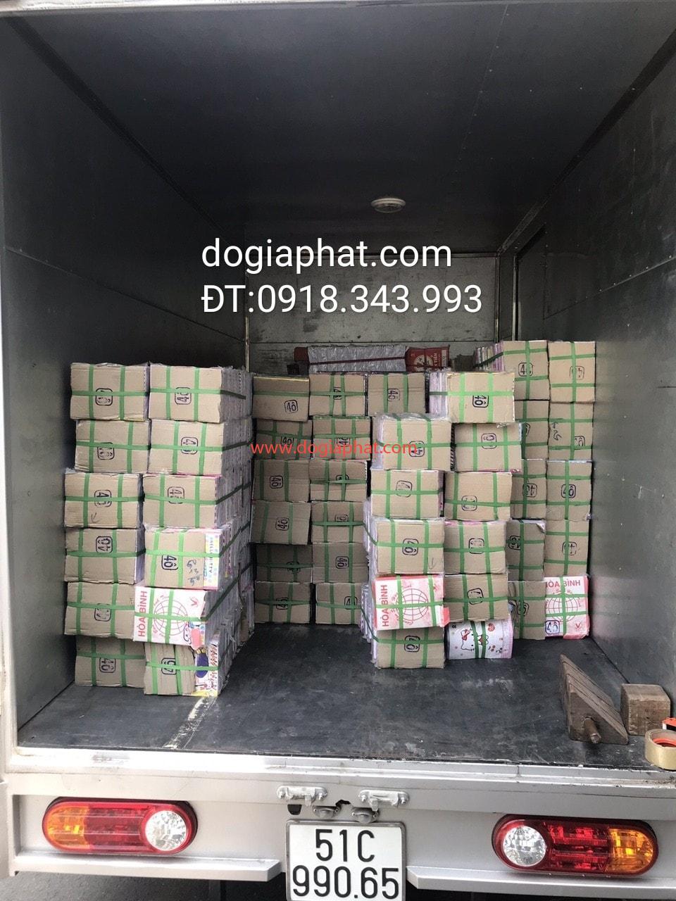 Tập học sinh giá rẻ cho chương trình từ thiện