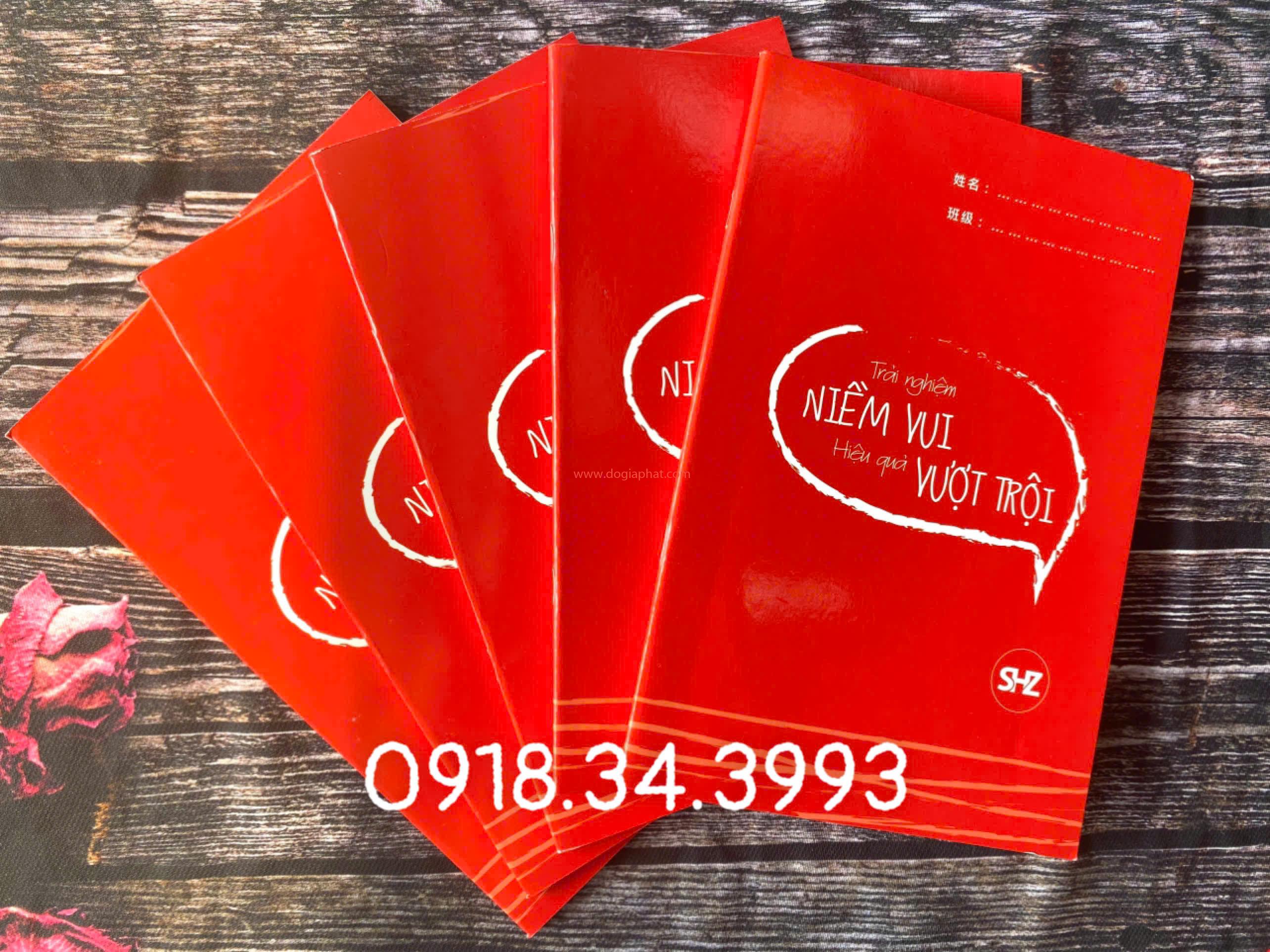 Tập học sinh quảng cáo